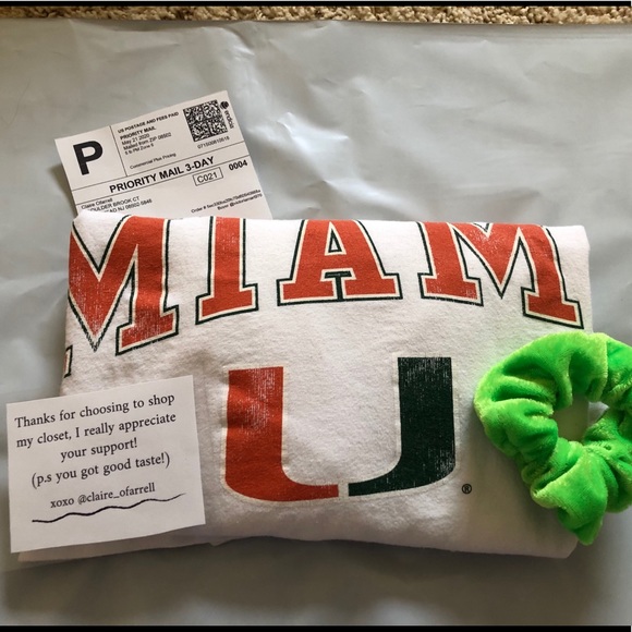 Meet your Posher, Claire - Picture 3 of 3